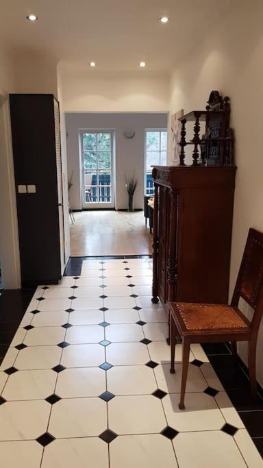 Appartement Dachwohnung Mit Wasserblick Und Eigenem Bootssteg *